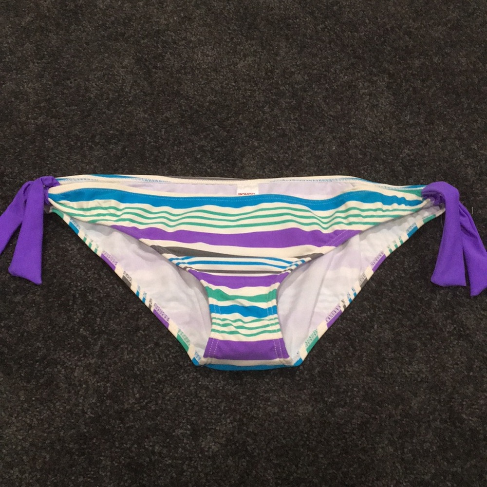 New bikini bottom